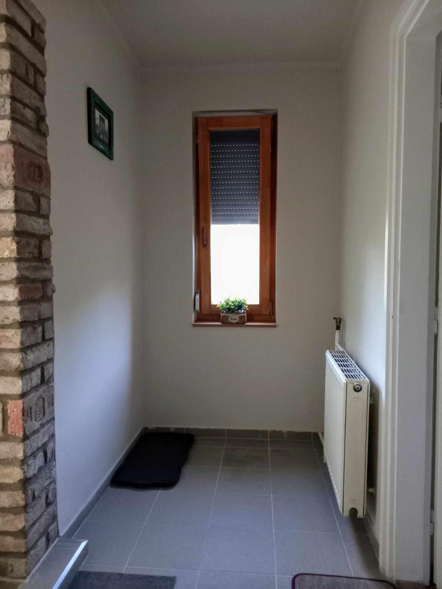 Bike&Night Apartment Baracska Bagian luar foto